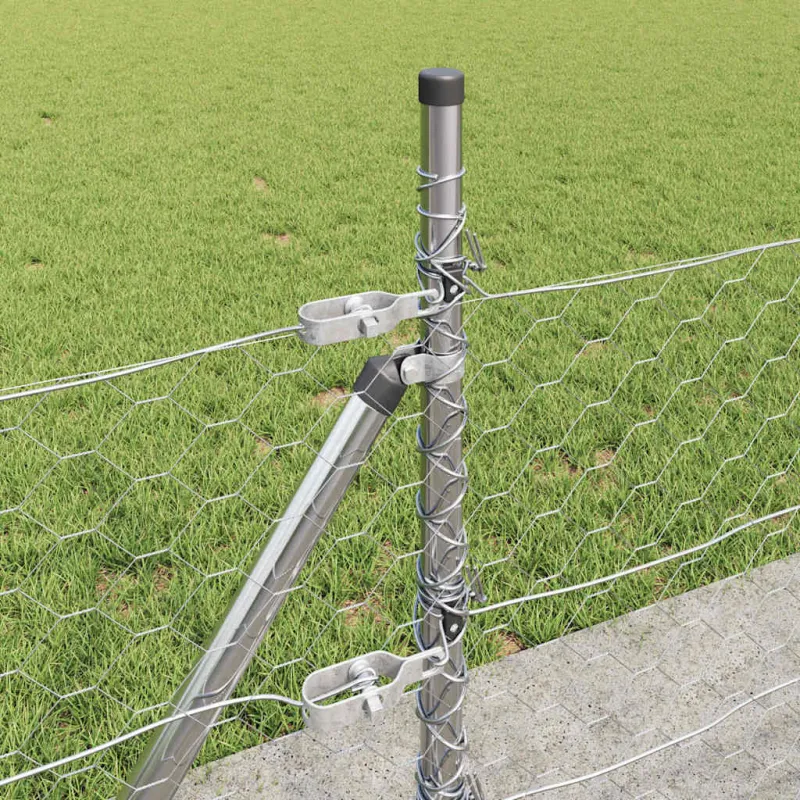 Suvirinta vielos tvora su betono baze 10 x 0,5 m (P x A)