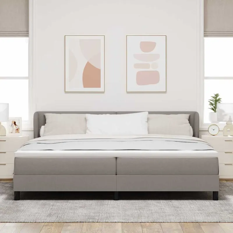 Kiemas lova su čiužiniu Taupe 200 x 200 cm audinys