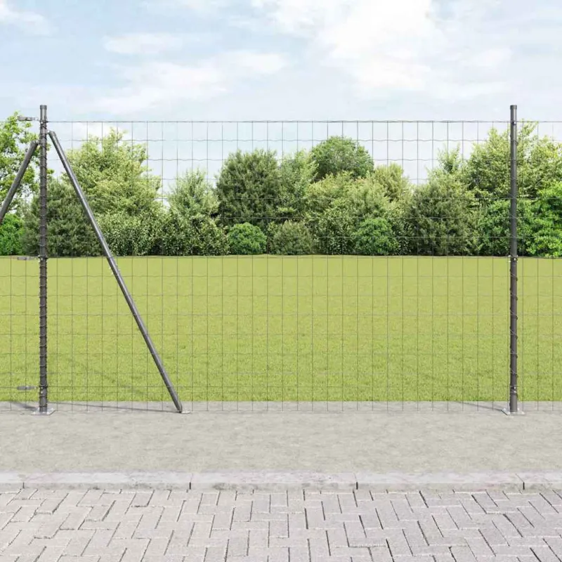 Suvirinta vielos tvora su betono baze 10 x 1,5 m (P x A)