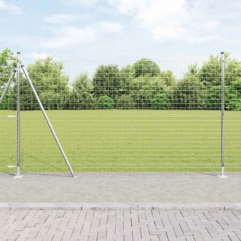 Suvirinta vielos tvora su betono baze 10 x 1,5 m (P x A)