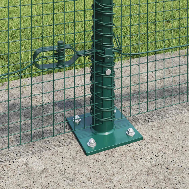 Suvirinta vielos tvora su betono baze 100 x 0,4 m (W x H)