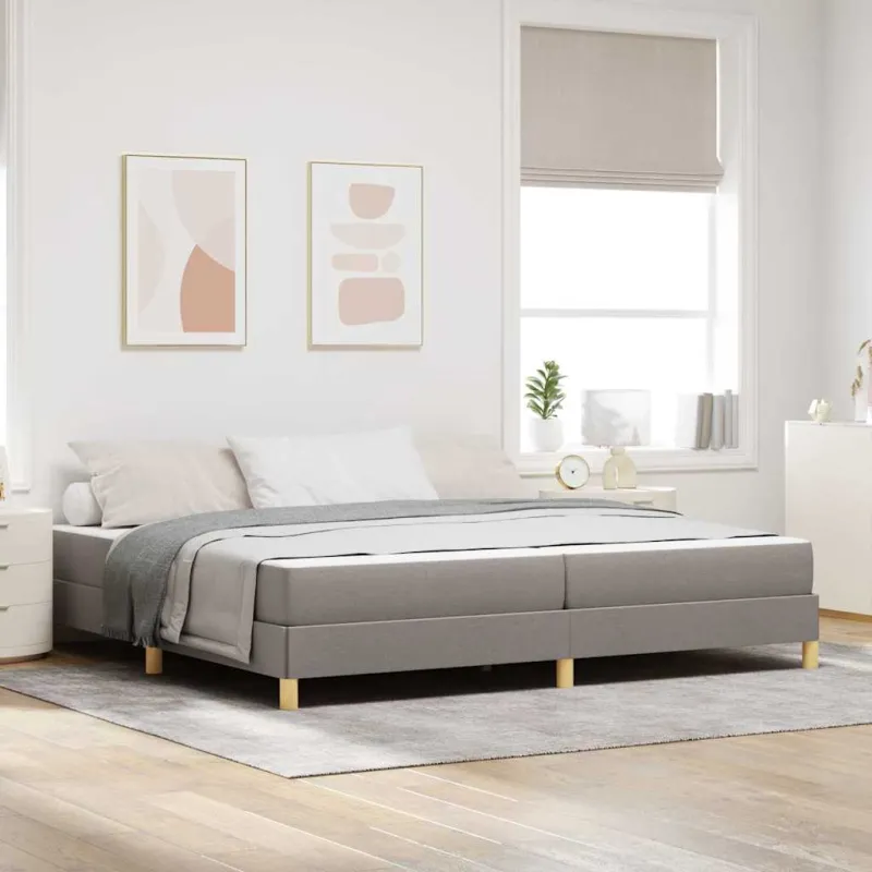 Kiemas lova su čiužiniu Taupe 200 x 200 cm audinys