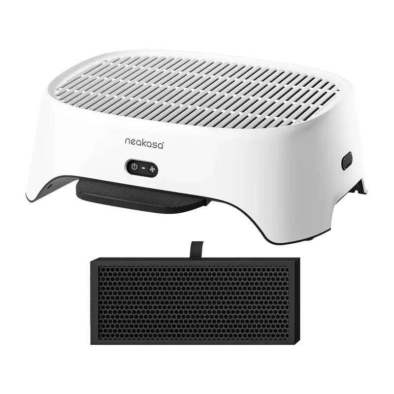 Step for a litter box with the Neakasa AirStep odor absorber universal