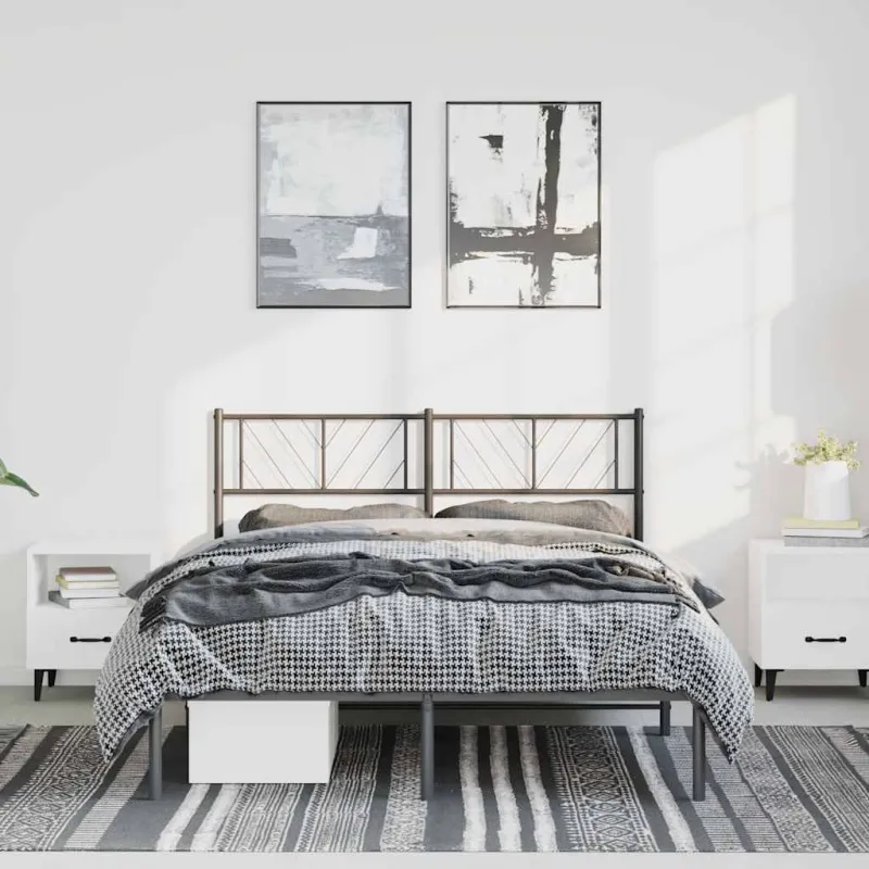 Metalinis lovos rėmas su galvūgaliu, juodos spalvos, 135x190cm