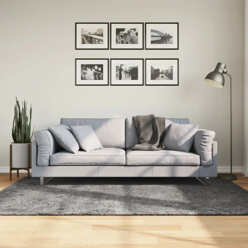 Kilimas HUARTE, antracito, 140x200 cm, trumpi šereliai