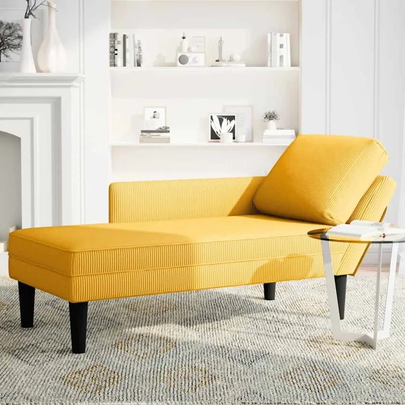 Poilsio sofa su pagalvės šviesiai geltonu velveto audinys