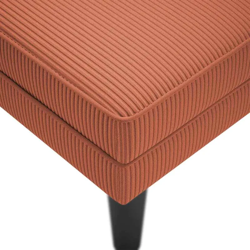 Poilsio sofa su pagalvės raudonai oranžiniu velveto audinys