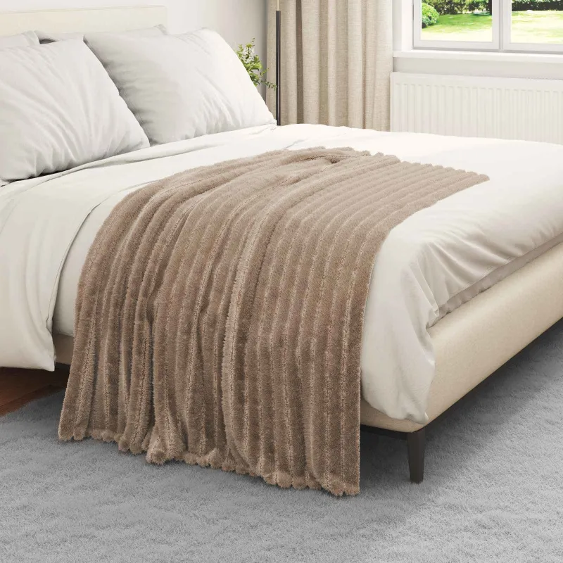 Apklotas Kupranugario 150 x 130 cm Flysas