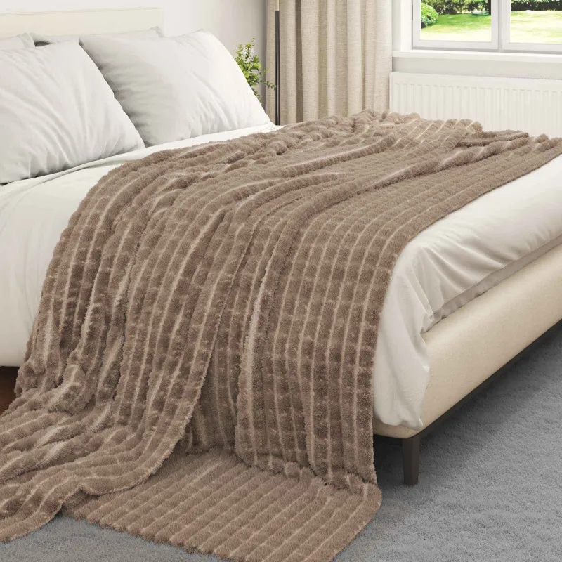 Mesti antklodės 6 pcs Kupranugario 240 x 220 cm Flysas