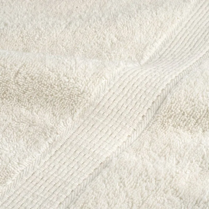 Aukščiausios kokybės dušo rankšluosčiai SOLUND, 2 vnt., kreminės spalvos, 70x140 cm, 600 g/m²