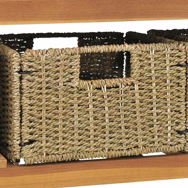 Vonios spintelė su kreminiais praustuvais, tikmedis ir marmuras