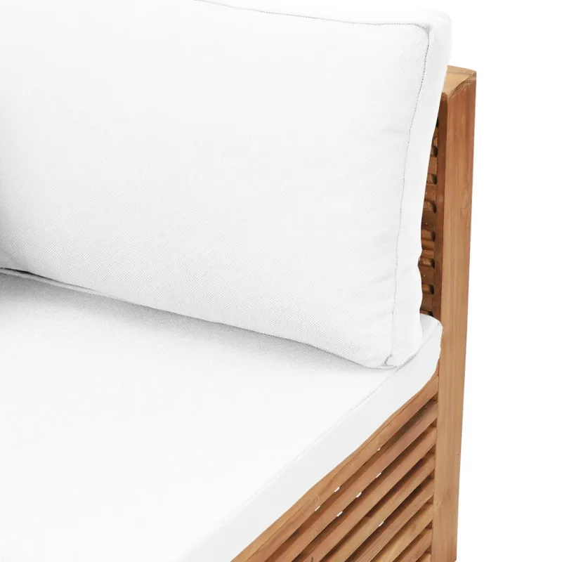 Kampinė sodo sofa su kreminėmis pagalvėlėmis, tikmedžio masyvas