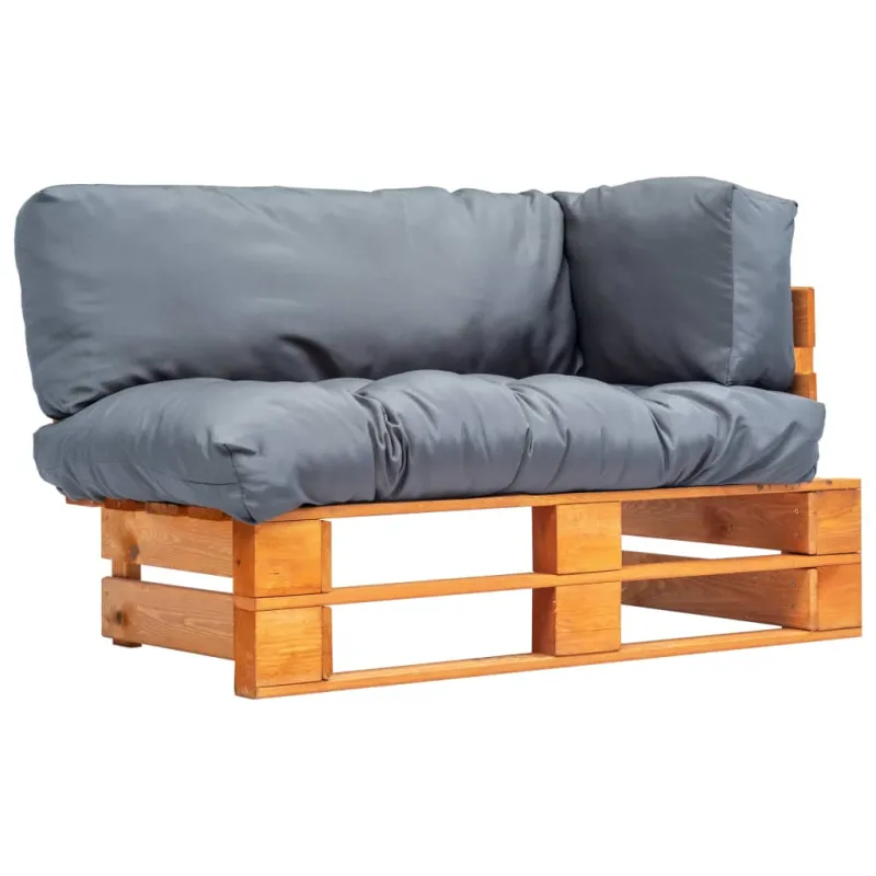 Sodo sofa iš palečių su pilkomis pagalvėlėmis, pušies mediena