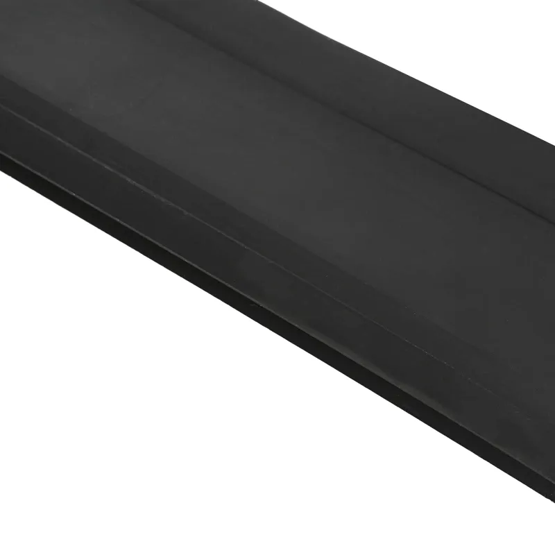 Garažo durų sandarinimas Juoda 52 x 2 mm 5,5 m PVC
