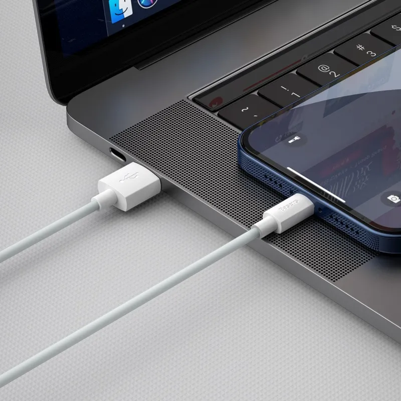 Baseus Simple Wisdom Andmesidekaablite Komplekt USB to Lightning 2,4A (2tk/set) 1,5m Valge universaal