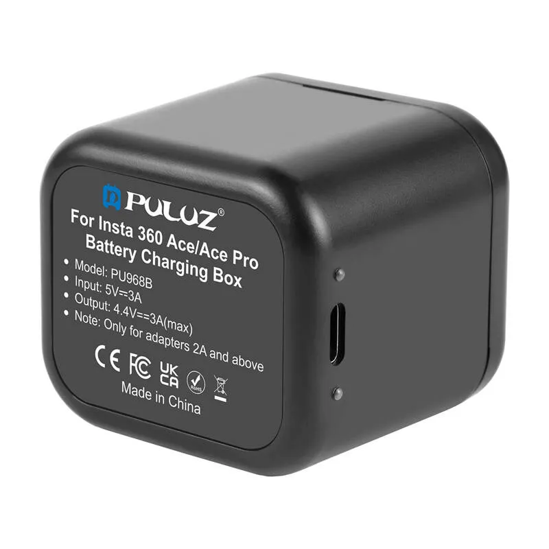 Akulaadimiskast ja mälukaardi hoiukast PULUZ Insta360 Ace Pro / Ace universaalne
