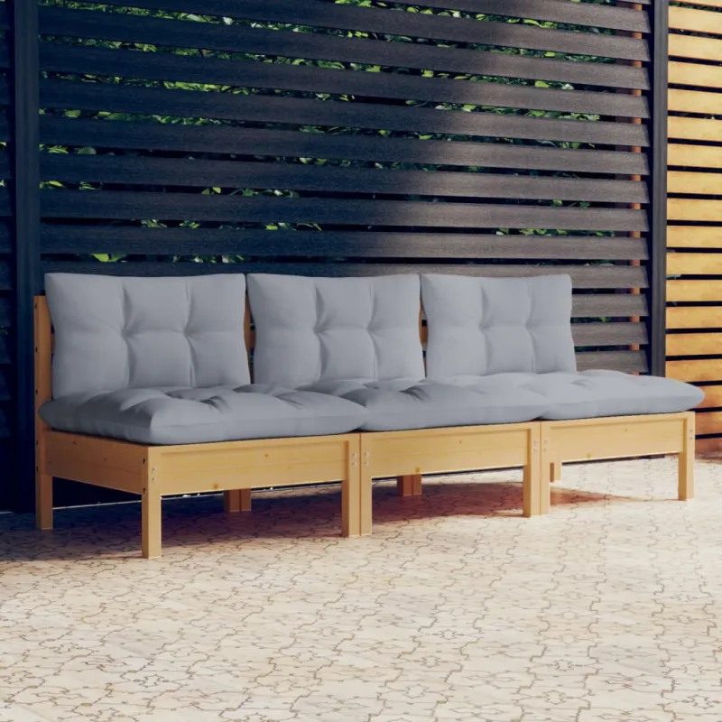 Trivietė sodo sofa su pilkomis pagalvėlėmis, pušies masyvas