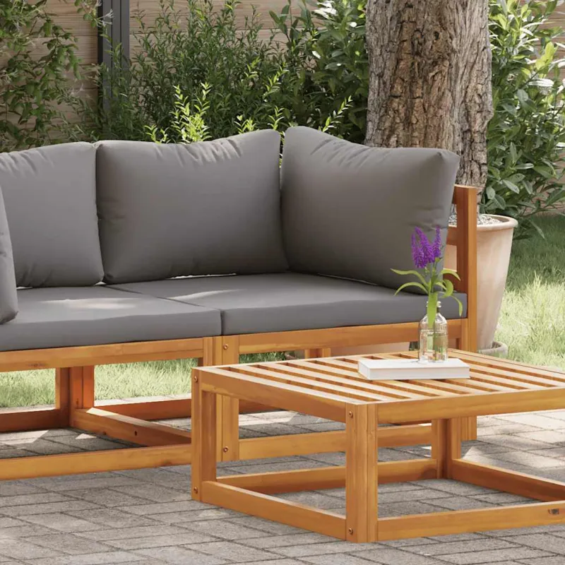 Modulinė kampinė sofa su tamsiai pilkomis pagalvėlėmis, akacija