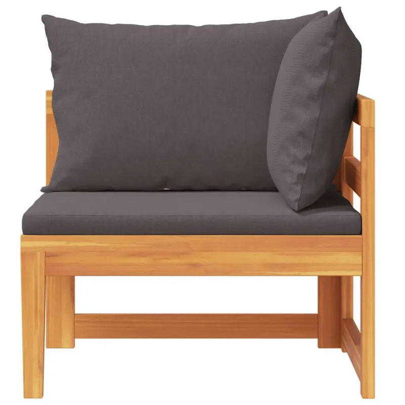 Kampinė sofa su tamsiai pilkomis pagalvėlėmis, akacijos masyvas